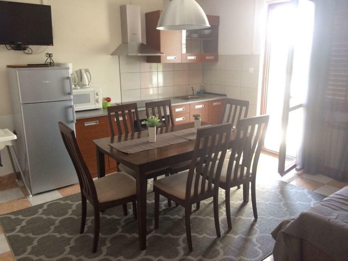 Apartmani Dana Сукошан Экстерьер фото