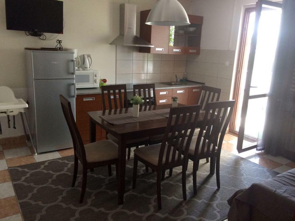 Apartmani Dana Сукошан Экстерьер фото
