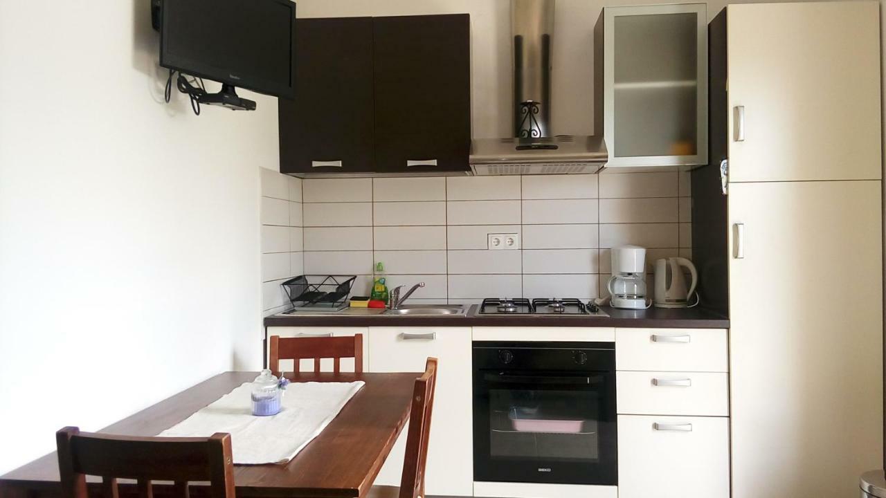 Apartmani Dana Сукошан Экстерьер фото